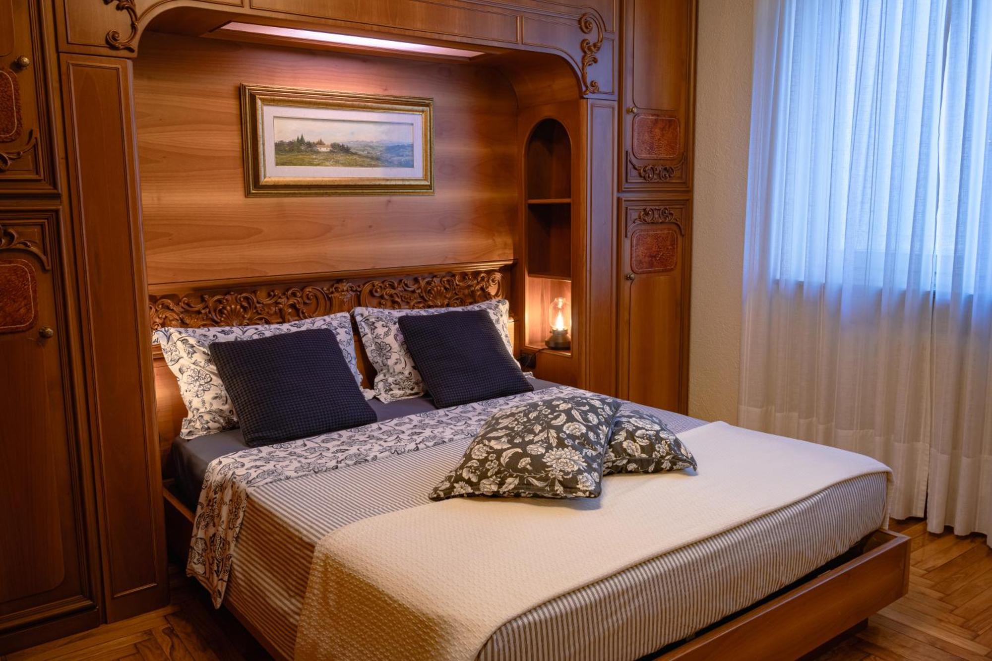 Villa Mara - Aosta - 200 Mq - Wifi - Jacuzzi - Parcheggio - Giardino Zewnętrze zdjęcie