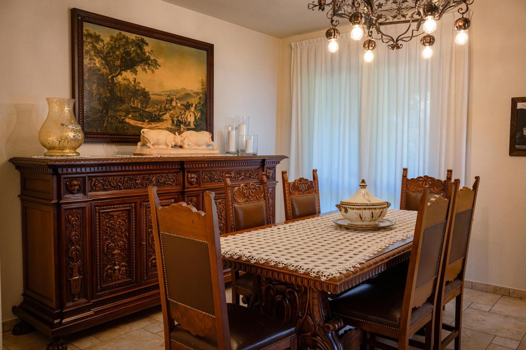 Villa Mara - Aosta - 200 Mq - Wifi - Jacuzzi - Parcheggio - Giardino Zewnętrze zdjęcie